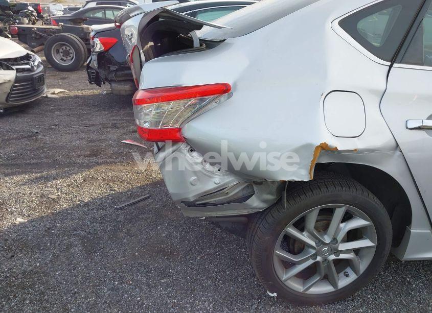 Photo 12 of 2013 Nissan Sentra SR (VIN 3N1AB7AP9DL678485)