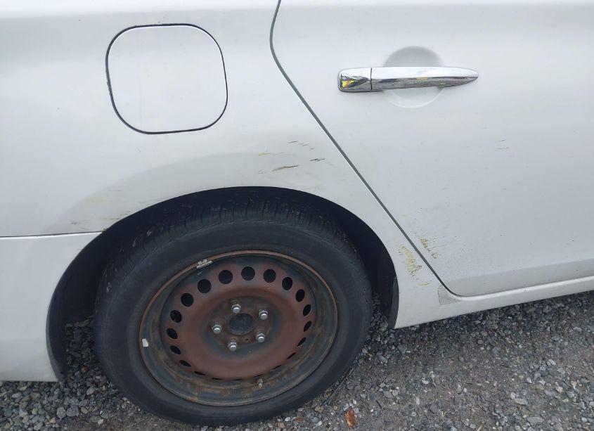 Photo 6 of 2013 Nissan Sentra SV (VIN 3N1AB7AP9DL712506)