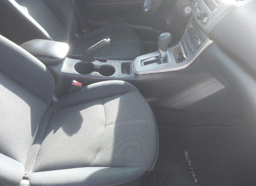 Photo 5 of 2014 Nissan Sentra S (VIN 3N1AB7AP9EL685521)