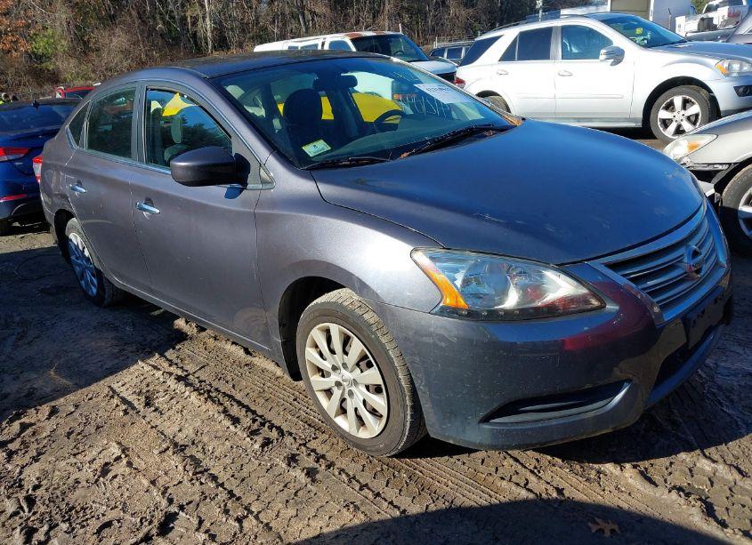 2014 Nissan Sentra S (VIN 3N1AB7AP9EL698026) main photo