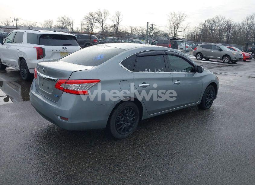 Photo 4 of 2014 Nissan Sentra S (VIN 3N1AB7AP9EY239615)