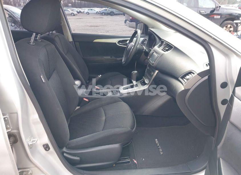 Photo 5 of 2014 Nissan Sentra SR (VIN 3N1AB7AP9EY281394)