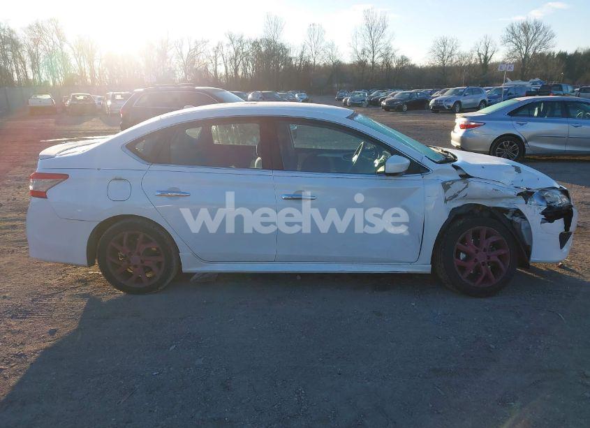 Photo 13 of 2014 Nissan Sentra SR (VIN 3N1AB7AP9EY293528)