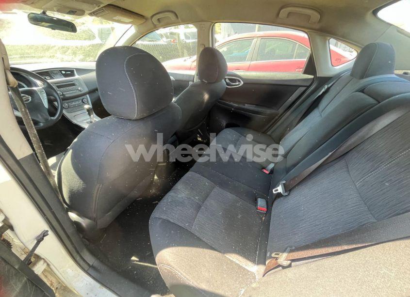 Photo 8 of 2014 Nissan Sentra (VIN 3N1AB7AP9EY308190)