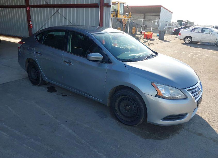 2014 Nissan Sentra S (VIN 3N1AB7AP9EY329556) main photo