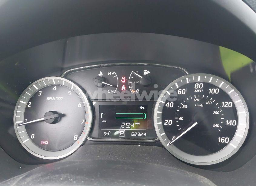 Photo 7 of 2015 Nissan Sentra SV (VIN 3N1AB7AP9FL696844)