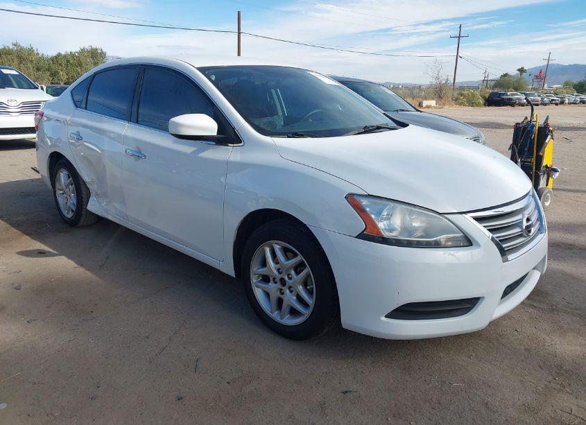 2015 Nissan Sentra SV (VIN 3N1AB7AP9FY214487) main photo