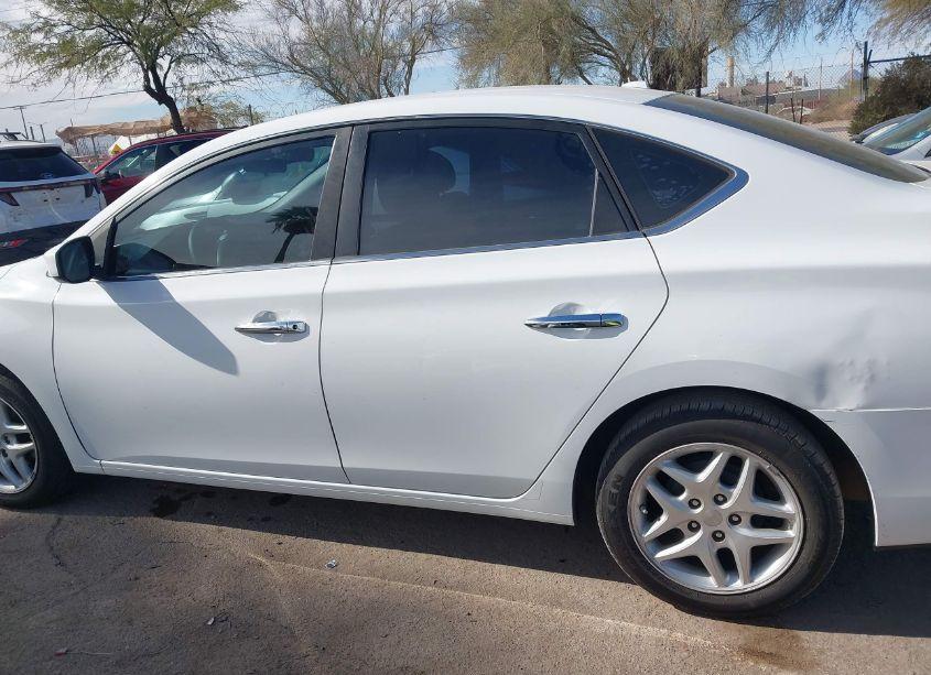 Photo 14 of 2015 Nissan Sentra SV (VIN 3N1AB7AP9FY214487)