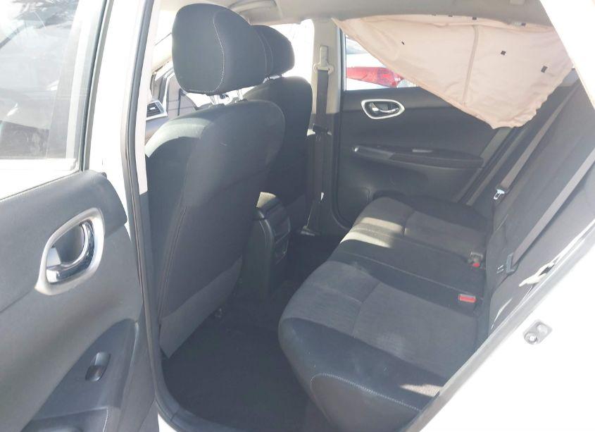 Photo 8 of 2015 Nissan Sentra SV (VIN 3N1AB7AP9FY214487)