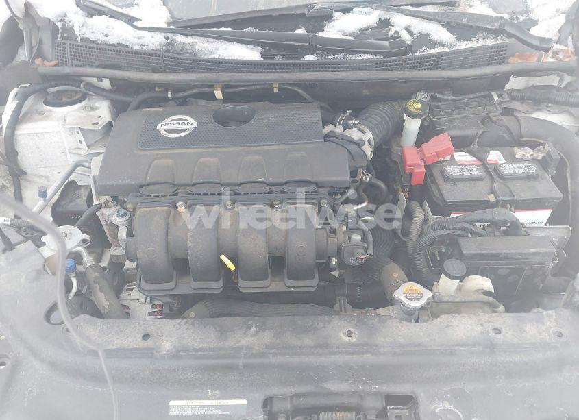 Photo 10 of 2015 Nissan Sentra SV (VIN 3N1AB7AP9FY223061)