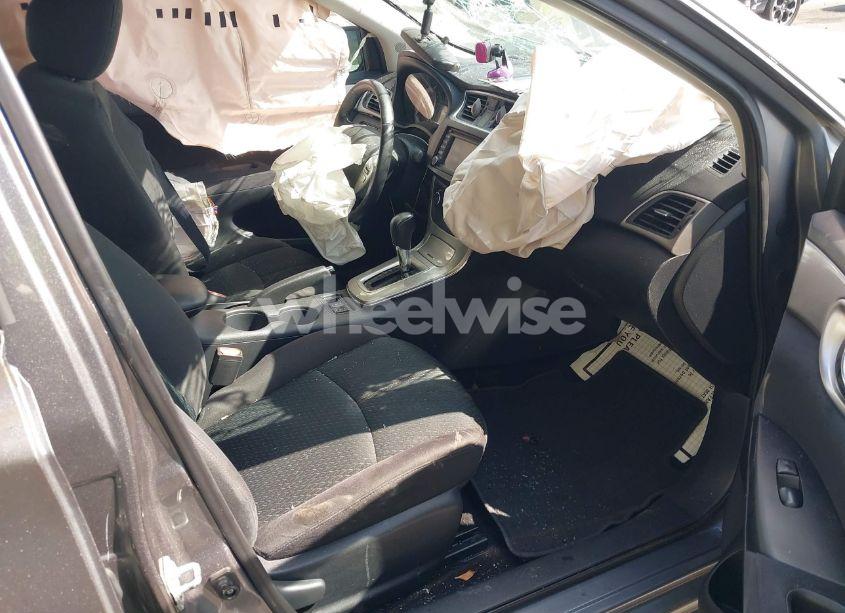 Photo 5 of 2015 Nissan Sentra SR (VIN 3N1AB7AP9FY237185)