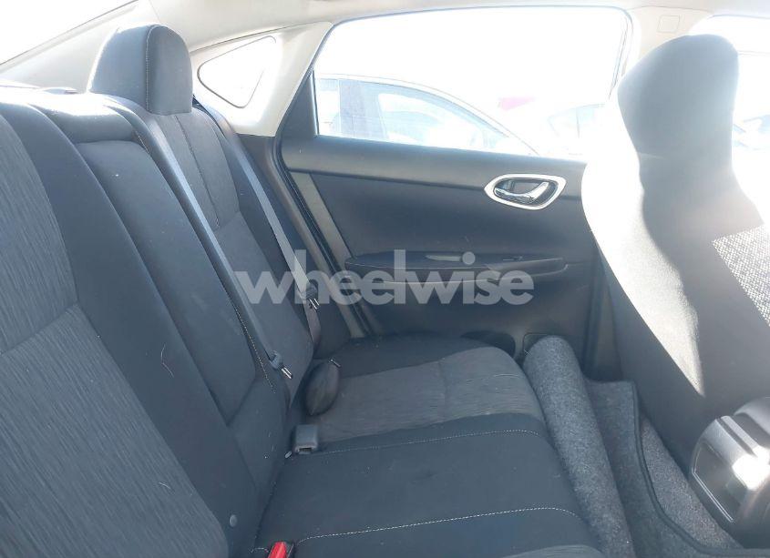 Photo 8 of 2015 Nissan Sentra (VIN 3N1AB7AP9FY237333)