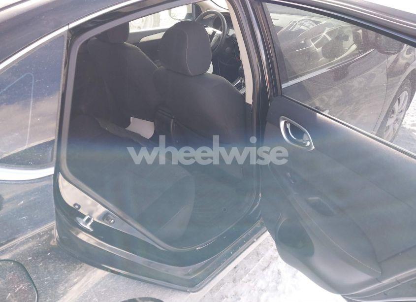 Photo 8 of 2015 Nissan Sentra FE+ S/S/SL/SR/SV (VIN 3N1AB7AP9FY248218)