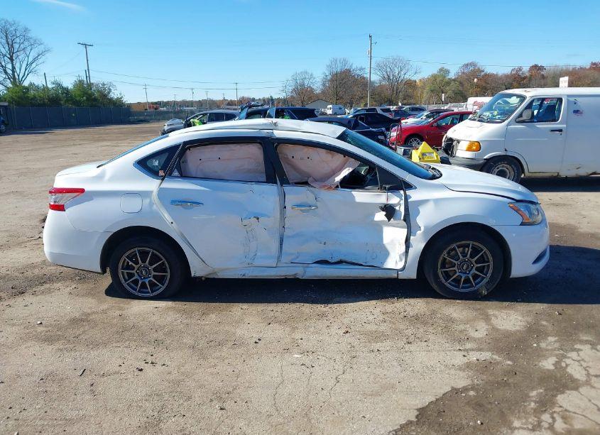 Photo 13 of 2015 Nissan Sentra FE+ S/S/SL/SR/SV (VIN 3N1AB7AP9FY249384)