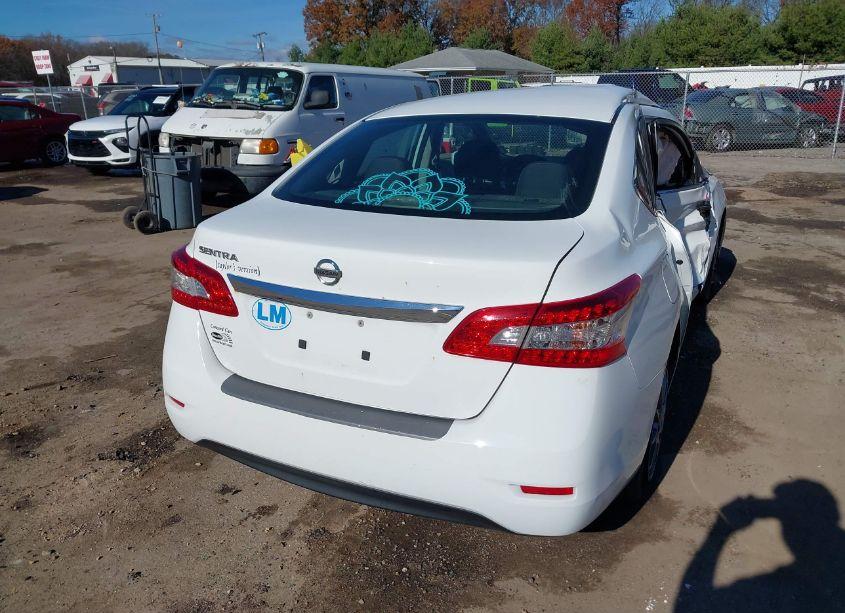 Photo 4 of 2015 Nissan Sentra FE+ S/S/SL/SR/SV (VIN 3N1AB7AP9FY249384)