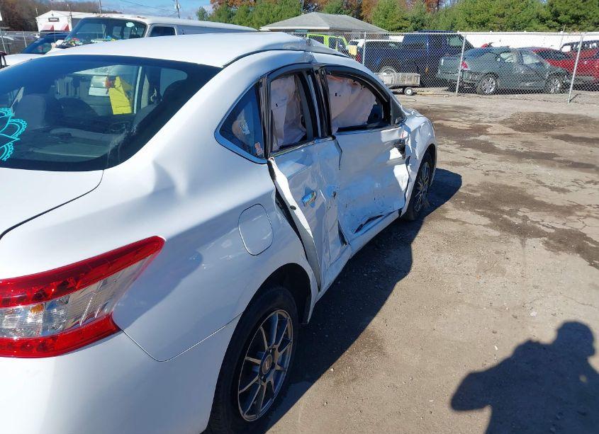Photo 6 of 2015 Nissan Sentra FE+ S/S/SL/SR/SV (VIN 3N1AB7AP9FY249384)