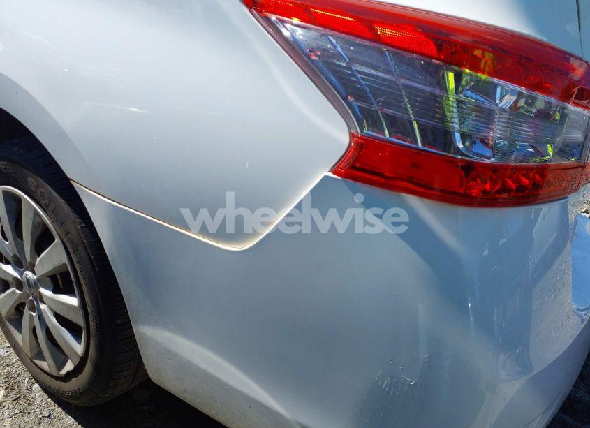Photo 12 of 2015 Nissan Sentra (VIN 3N1AB7AP9FY267304)