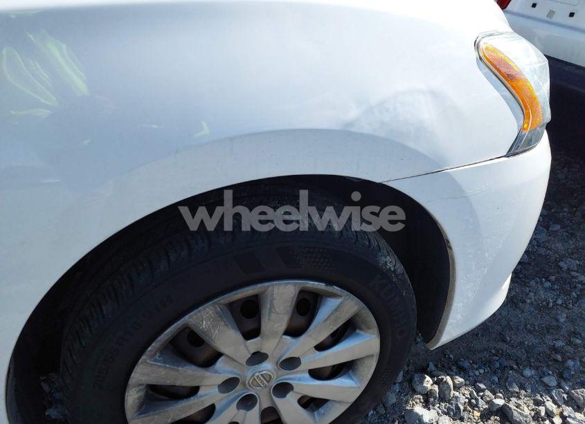 Photo 13 of 2015 Nissan Sentra (VIN 3N1AB7AP9FY267304)