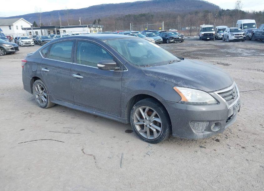 2015 Nissan Sentra SR (VIN 3N1AB7AP9FY268176) main photo