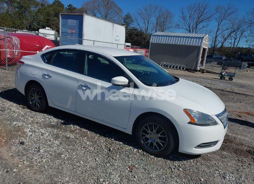 2015 Nissan Sentra FE+ S/S/SL/SR/SV (VIN 3N1AB7AP9FY273958) main photo
