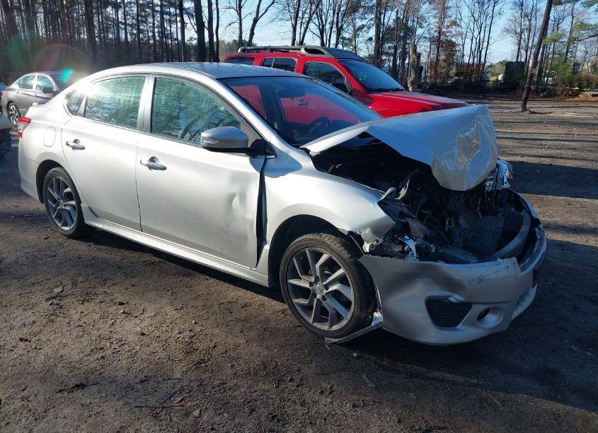 2015 Nissan Sentra SR (VIN 3N1AB7AP9FY285477) main photo