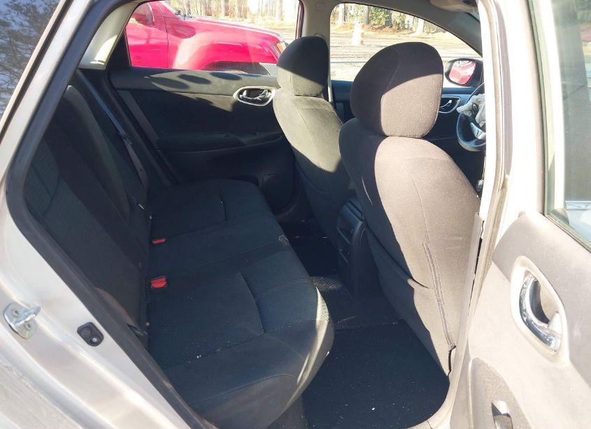Photo 8 of 2015 Nissan Sentra SR (VIN 3N1AB7AP9FY285477)