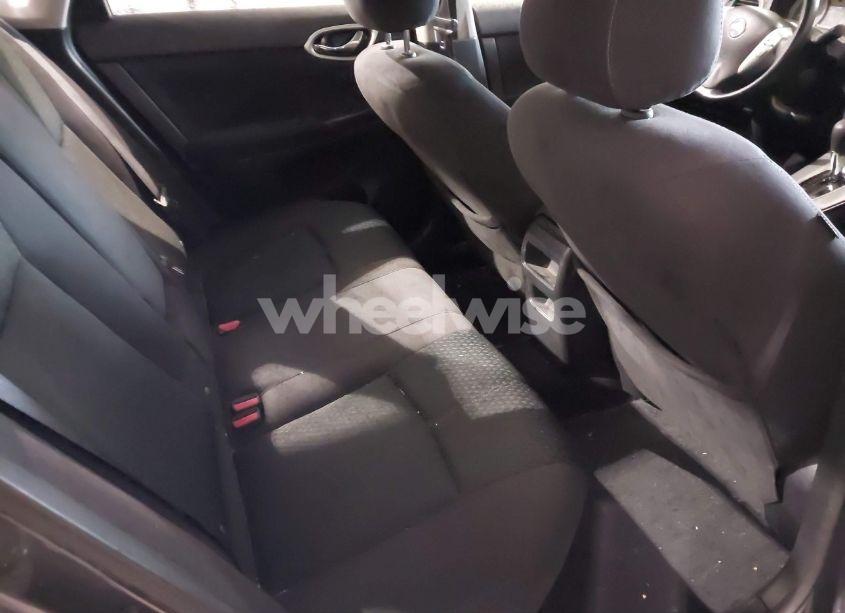 Photo 8 of 2015 Nissan Sentra SR (VIN 3N1AB7AP9FY291960)