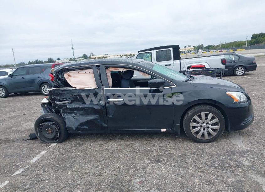 Photo 13 of 2015 Nissan Sentra S (VIN 3N1AB7AP9FY302102)