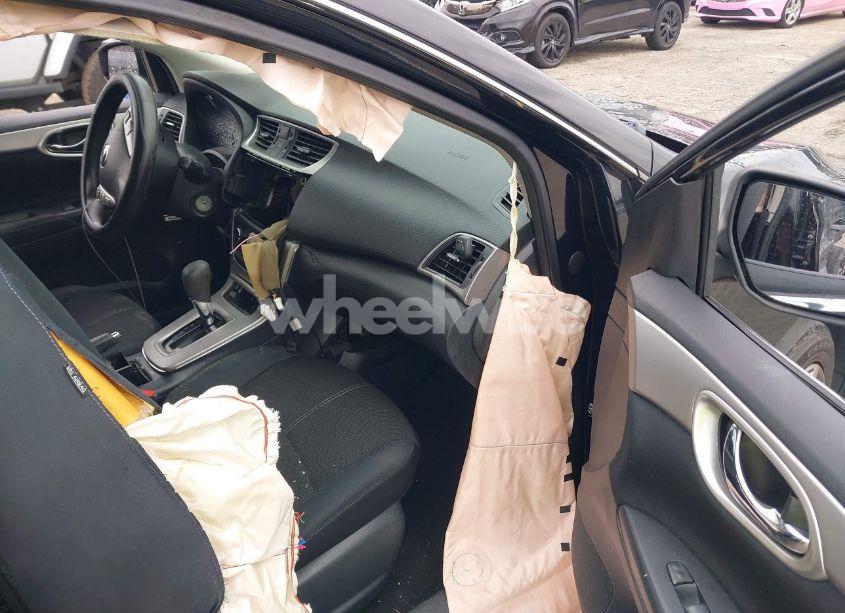 Photo 5 of 2015 Nissan Sentra S (VIN 3N1AB7AP9FY302102)