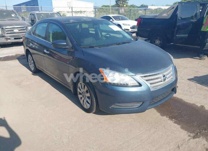 2015 Nissan Sentra SV (VIN 3N1AB7AP9FY302732) main photo