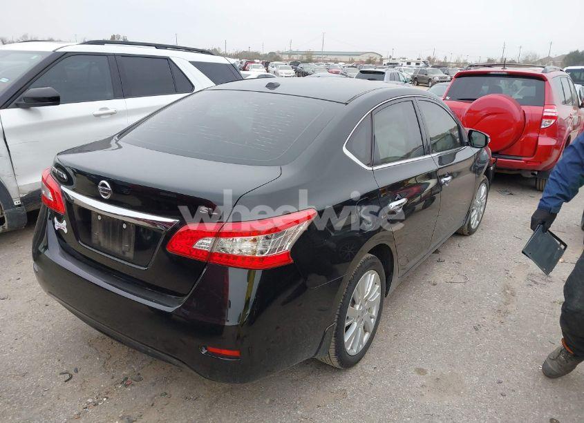Photo 4 of 2015 Nissan Sentra S/SV/SR/SL (VIN 3N1AB7AP9FY306604)