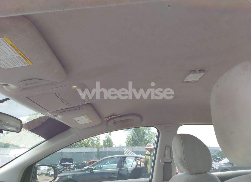 Photo 16 of 2015 Nissan Sentra S (VIN 3N1AB7AP9FY313858)