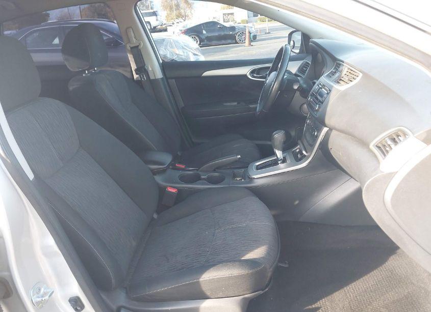 Photo 5 of 2015 Nissan Sentra SV (VIN 3N1AB7AP9FY339215)