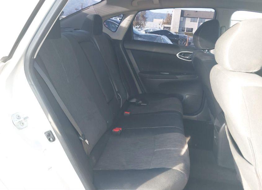 Photo 8 of 2015 Nissan Sentra SV (VIN 3N1AB7AP9FY339215)