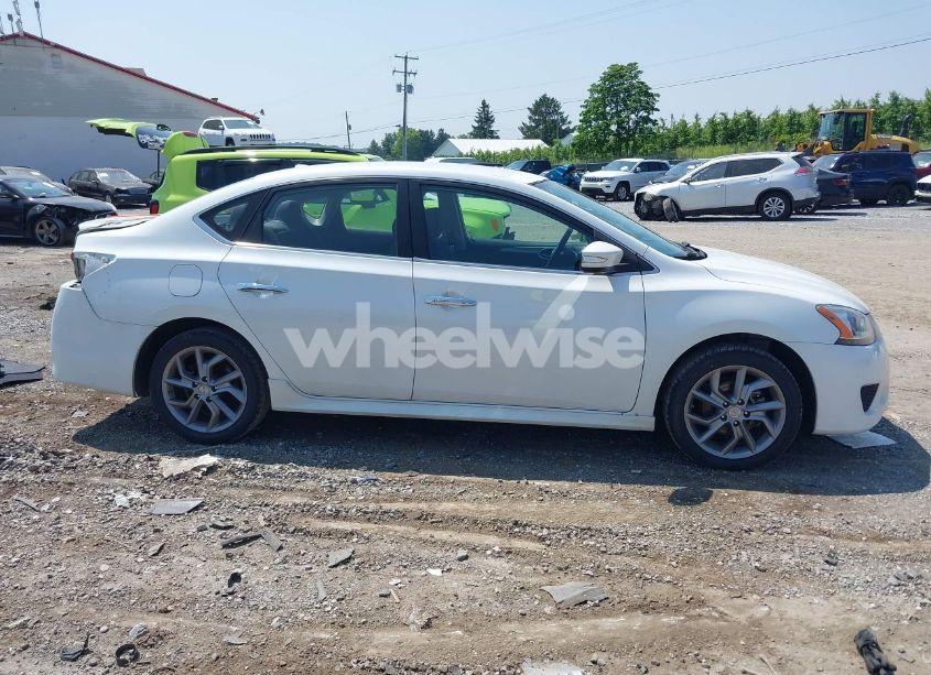 Photo 13 of 2015 Nissan Sentra SR (VIN 3N1AB7AP9FY359349)