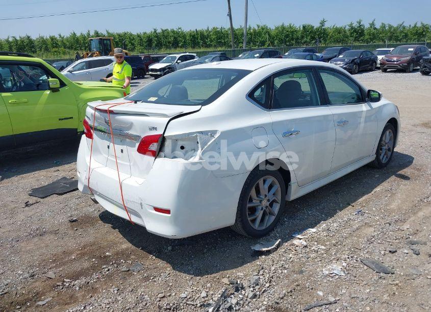 Photo 4 of 2015 Nissan Sentra SR (VIN 3N1AB7AP9FY359349)