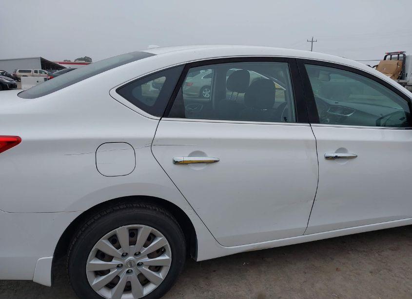 Photo 6 of 2016 Nissan Sentra FE+ S/S/SL/SR/SV (VIN 3N1AB7AP9GL662419)