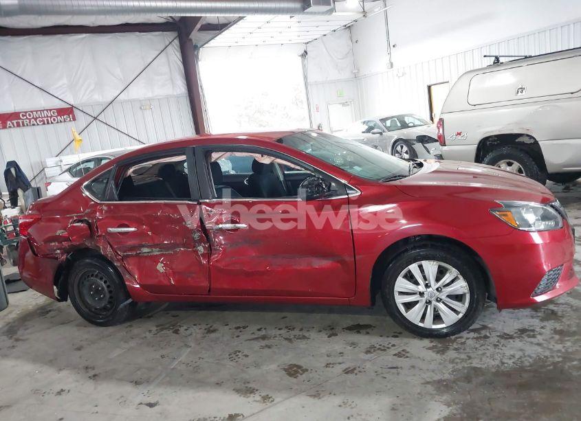 Photo 13 of 2016 Nissan Sentra SV (VIN 3N1AB7AP9GL665272)