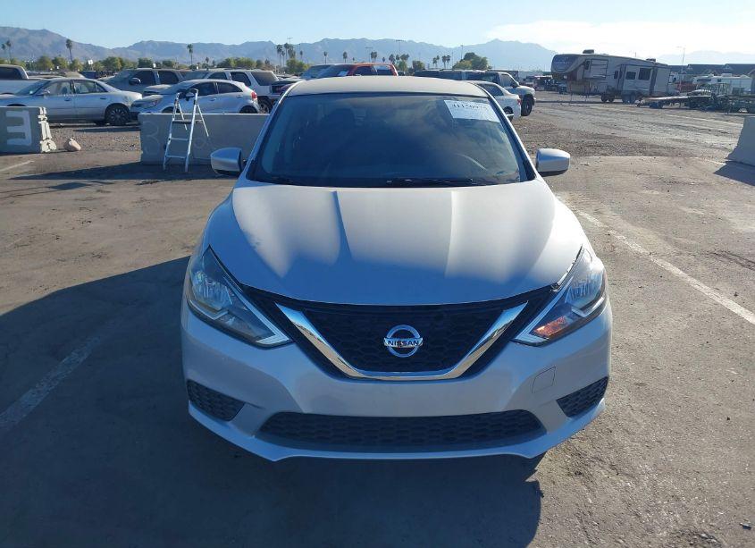 Photo 12 of 2016 Nissan Sentra SV (VIN 3N1AB7AP9GL668723)