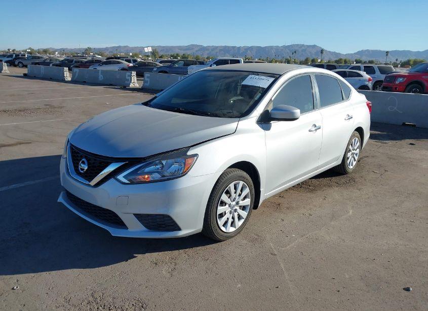 Photo 2 of 2016 Nissan Sentra SV (VIN 3N1AB7AP9GL668723)