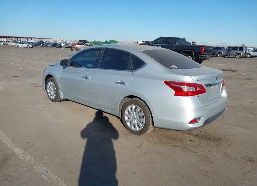Photo 3 of 2016 Nissan Sentra SV (VIN 3N1AB7AP9GL668723)