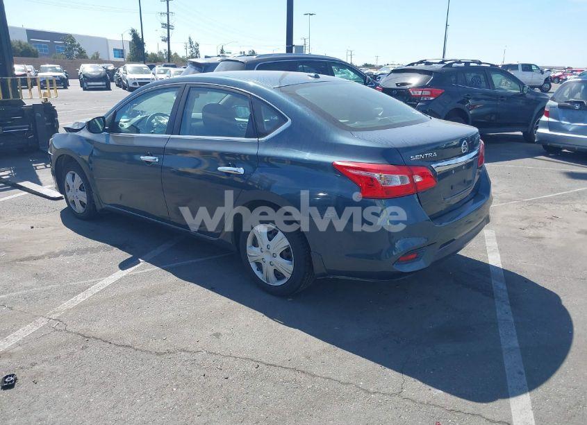 Photo 3 of 2016 Nissan Sentra SV (VIN 3N1AB7AP9GL669029)