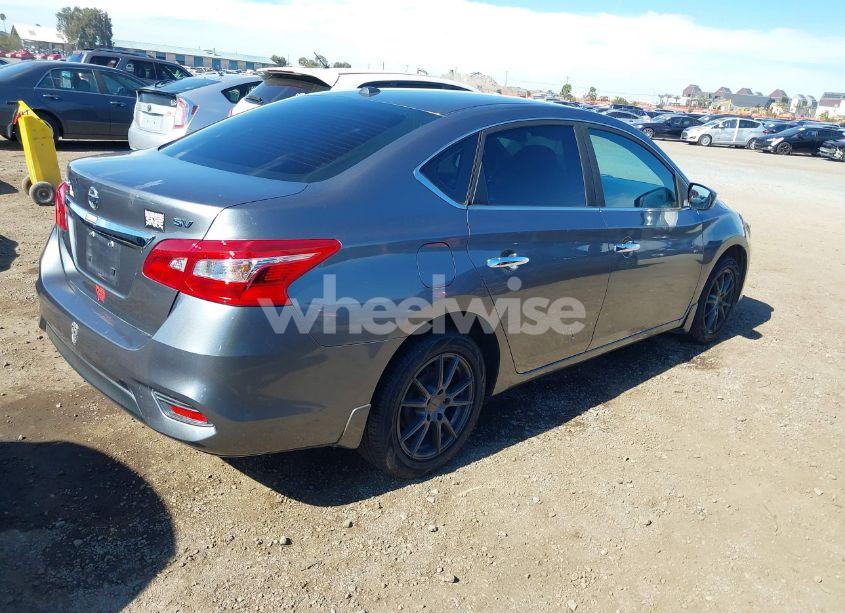 Photo 4 of 2016 Nissan Sentra SV (VIN 3N1AB7AP9GL677101)