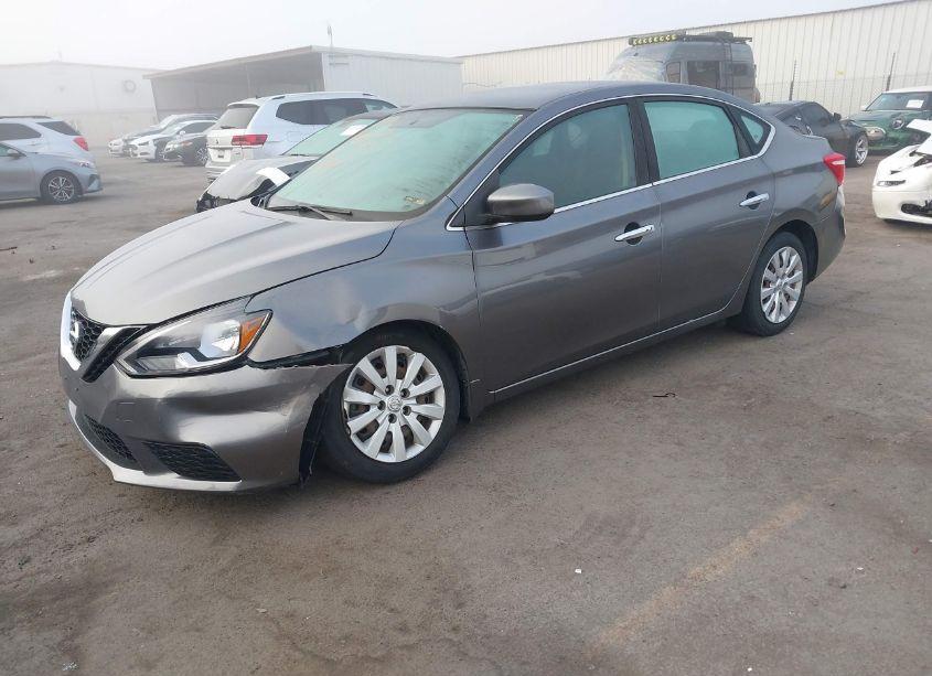 Photo 2 of 2016 Nissan Sentra SV (VIN 3N1AB7AP9GL678393)