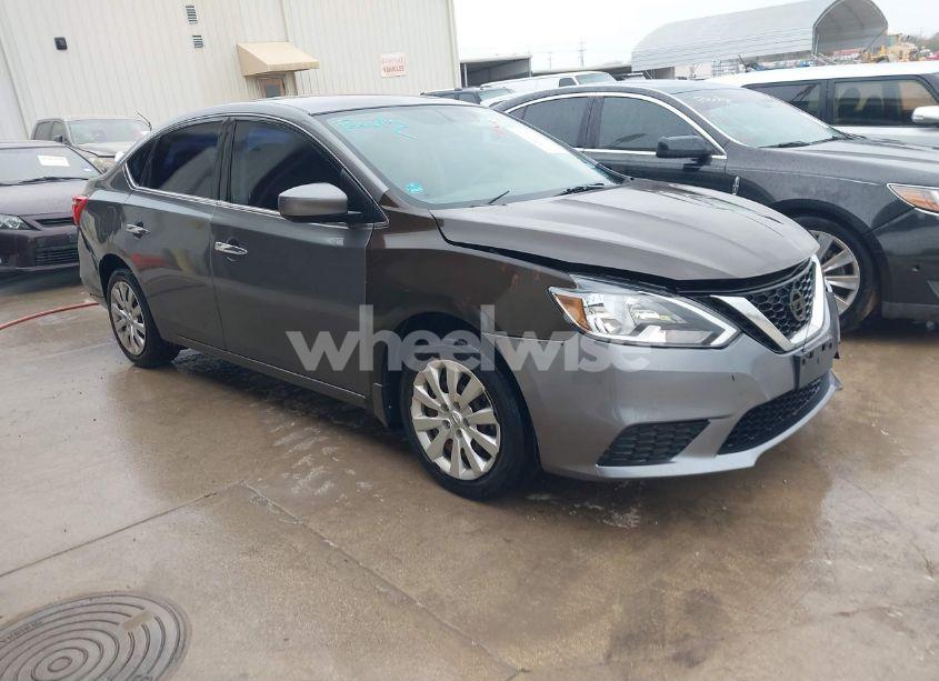 2016 Nissan Sentra S (VIN 3N1AB7AP9GY229444) main photo