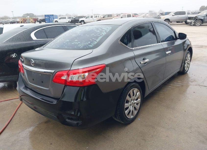 Photo 4 of 2016 Nissan Sentra S (VIN 3N1AB7AP9GY229444)