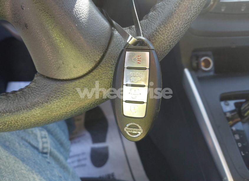 Photo 11 of 2016 Nissan Sentra N/A (VIN 3N1AB7AP9GY231369)