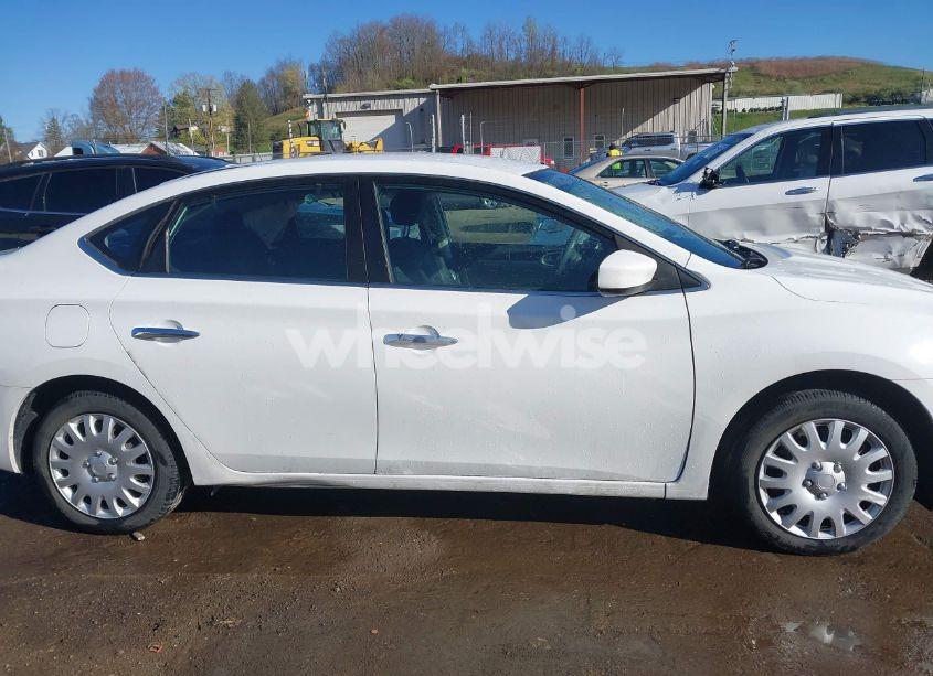 Photo 13 of 2016 Nissan Sentra N/A (VIN 3N1AB7AP9GY231369)