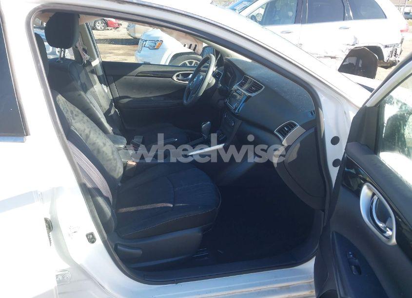 Photo 5 of 2016 Nissan Sentra N/A (VIN 3N1AB7AP9GY231369)