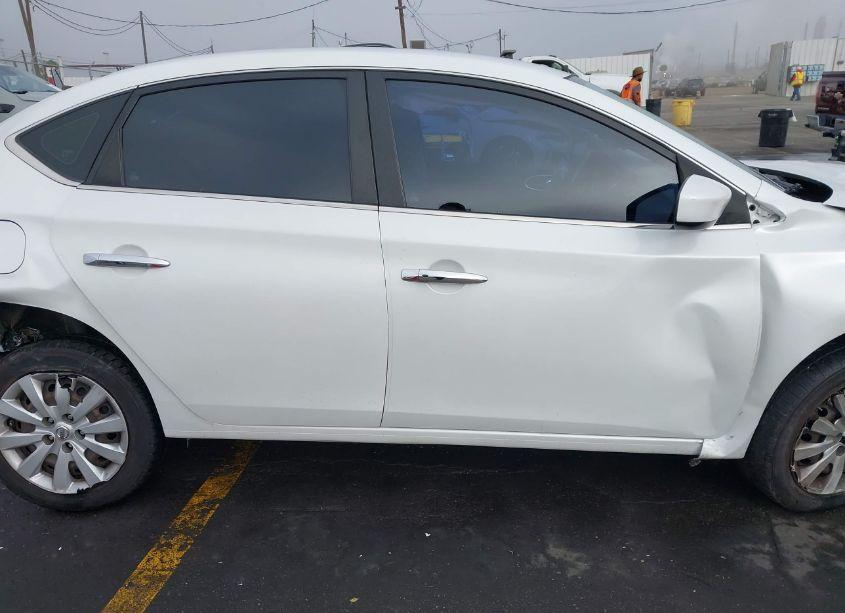 Photo 13 of 2016 Nissan Sentra SV (VIN 3N1AB7AP9GY236748)